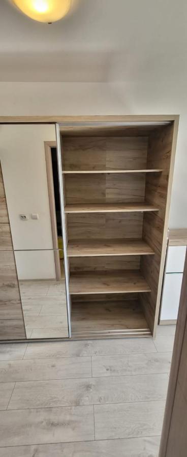 Studio 32 Bulevardul Oltenia Craiova Extérieur photo