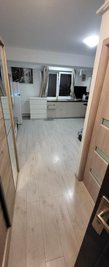 Studio 32 Bulevardul Oltenia Craiova Extérieur photo